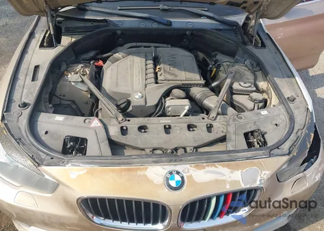 2011 BMW 535I Gran Turismo xDrive z USA, uszkodzony, nr VIN WBASP2C59BC337336